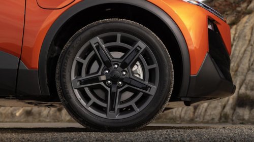 What OEM tires do Subarus typically come with?