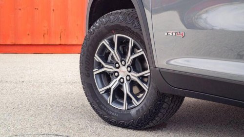 2026 GMC Acadia AT4: All the details