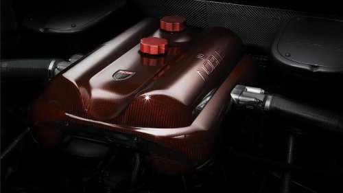 Volvo's wild V8 engine only ever powered 3 road-legal cars, and none of them were wagons