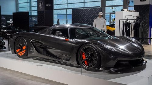 9 cars that leave everything else behind in a straight line