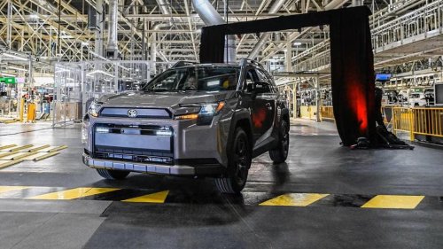 The unfinished bridge that could break North America’s auto supply chain