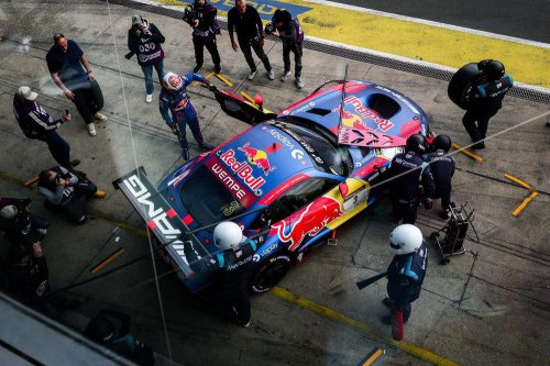 The story behind Verstappen’s unique Nürburgring Mercedes setup