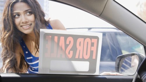 What does it mean if a car has a branded title?
