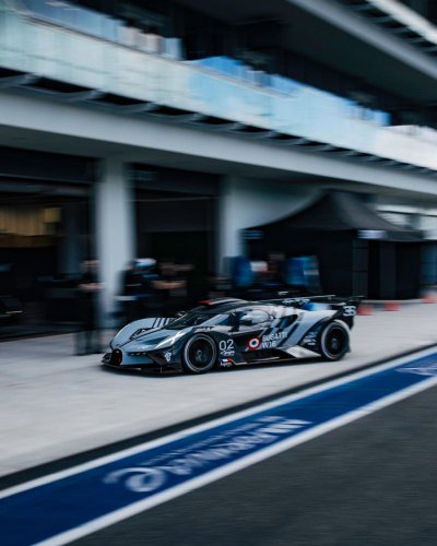 Prueba Bugatti Bolide: Un simulador de carreras para multimillonarios