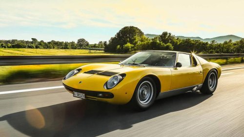 5 Of The Highest Top Speed Cars Of The 1970s