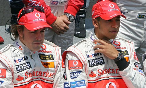Ferrari, Mercedes, Un exjefe de Ferrari, sobre un posible fichaje de Fernando Alonso por Mercedes: 