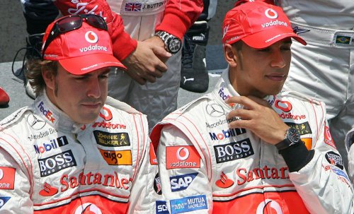 Ferrari, Mercedes, Un exjefe de Ferrari, sobre un posible fichaje de Fernando Alonso por Mercedes: 