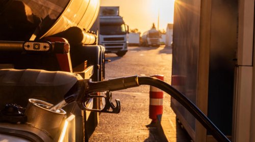Truck diesel vs car diesel pumps: What's the difference?
