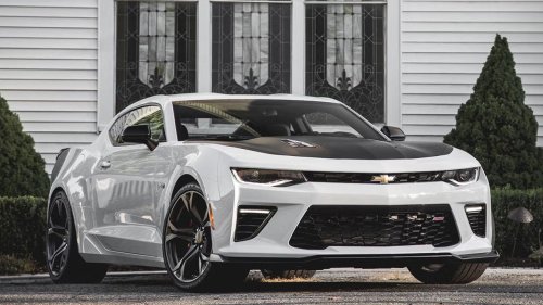 8 muscle cars that made every stoplight feel competitive