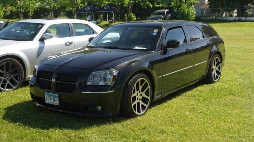 10 performance cars that dominate the quarter mile