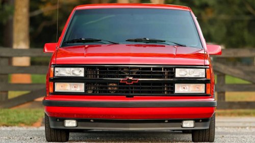 This big-block V8 truck was peak 1990s excess