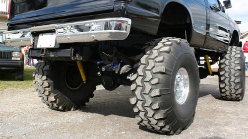 5 common truck accessories that have a major impact on fuel economy