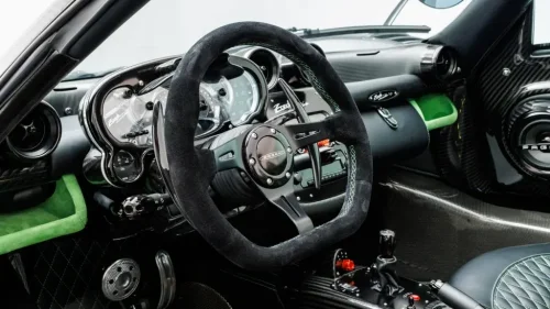 Pagani, Fernando Alonso has just picked up an impossibly rare 1-of-1 Pagani Zonda Diamante Verde Roadster worth $11.7M and it looks stunning