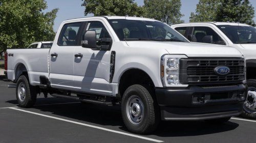 Ford, Chevy, Not Ford, not Chevy: This was the first-ever crew cab truck