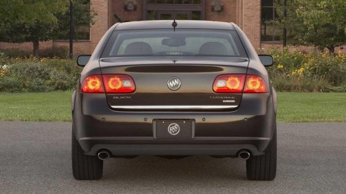 The sedan nobody recommends that owners actually keep for 200,000 miles