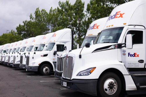 ‘This is our Super Bowl’: Truck drivers show off their skills at Oregon championships