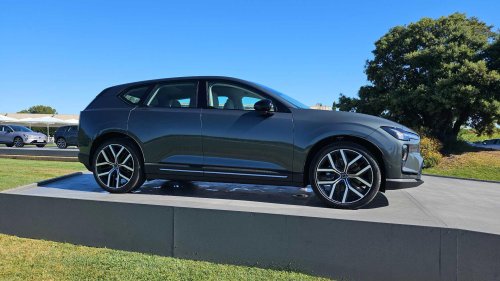 The automaker that pioneered seat belts is reinventing them