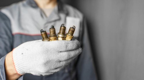 5 easy car repairs even beginner home mechanics can tackle