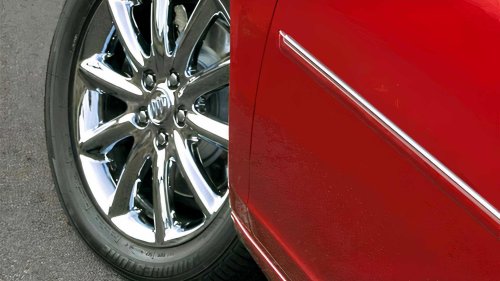 The sedan nobody recommends that owners actually keep for 200,000 miles