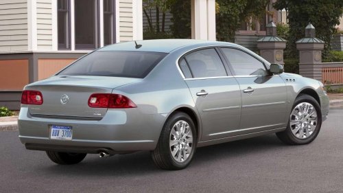 The sedan nobody recommends that owners actually keep for 200,000 miles
