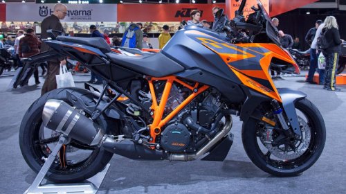 4 V-twin motorcycle engines more powerful than the Harley-Davidson Milwaukee-Eight