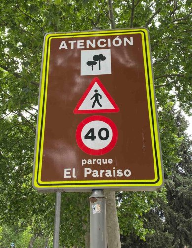 Ni límite ni advertencia común: la señal que está sorprendiendo a miles de conductores en Madrid
