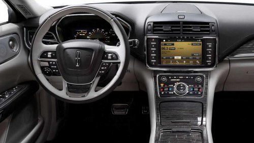 Lincoln Continental: The forgotten luxury sedan bargain