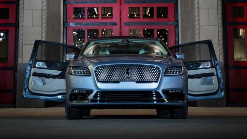 Lincoln Continental: The forgotten luxury sedan bargain
