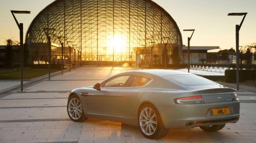 SuperCar, 9 factory sleeper wagons hiding real supercar engines