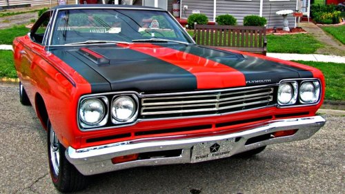 10 muscle cars that became symbols of American excess