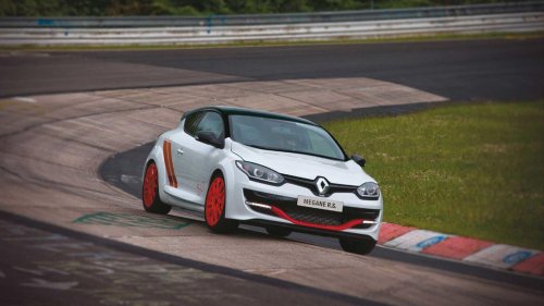 The family hatchback that humiliated supercars at the Nürburgring