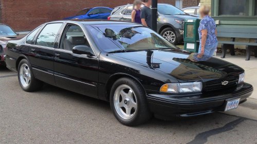 8 1990s cars that became icons for an entire generation