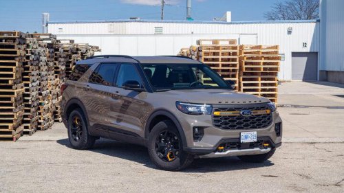 Best rugged mid-size SUV mega comparison