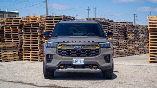 Best rugged mid-size SUV mega comparison