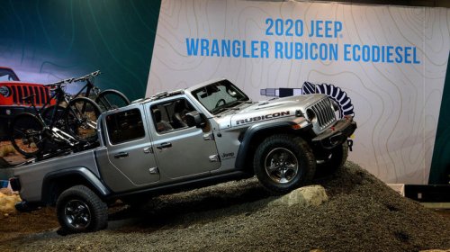 What kind of MPG does an EcoDiesel engine get? Here's what drivers say