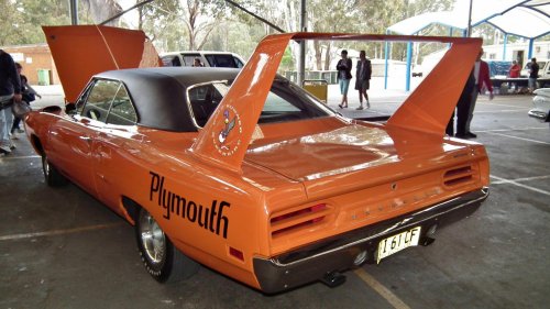 9 American V8 legends that still make modern cars feel tame