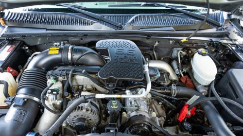 Duramax L5P vs LBZ: What's the difference between these diesel engines?