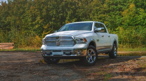 What kind of MPG does an EcoDiesel engine get? Here's what drivers say