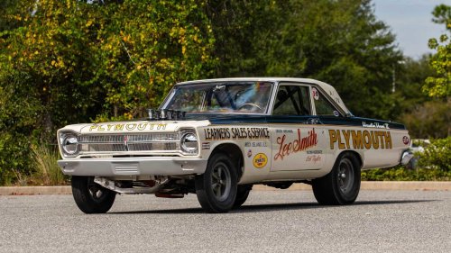 Chrysler, Chrysler dissolved six Plymouths in acid and called it engineering