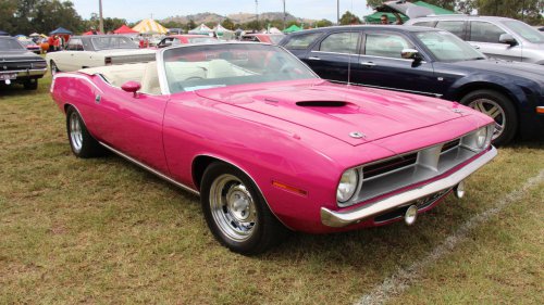 9 American V8 legends that still make modern cars feel tame