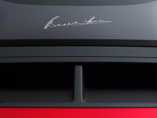 McLaren McL 6GT brings back the manual for the first time since the F1