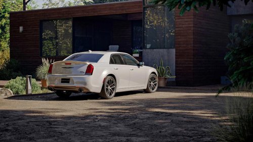 The 485-HP Hemi sleeper sedan Chrysler sold out in 12 hours