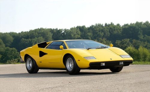 18 cars from the 1970s that are worth much more than most people expect today