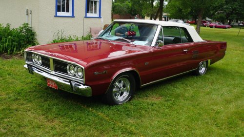 11 muscle-era classics that made suburbs and highways feel new