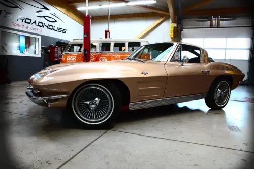 16 classic cars from the 1960s that people still admire
