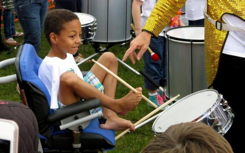 World’s first armless racing driver steers with his feet