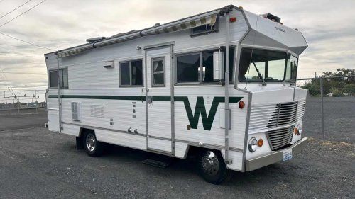 The monstrous muscle car V8 that secretly powered motorhomes into the 2000s
