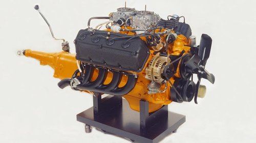 Mopar Street Hemi vs. Race Hemi engines: What's the difference?