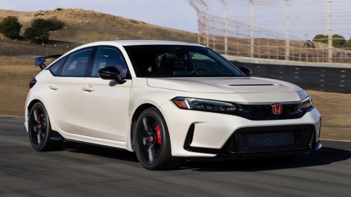 Hyundai's $35,000 sport sedan hits 60 mph quicker than a Civic Type R that costs $10,000 more