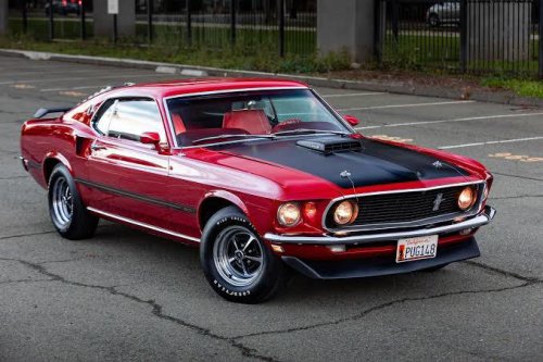 30 classic muscle cars from the golden age of American horsepower